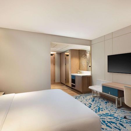 Doubletree By Hilton Jakarta Bintaro Jaya Serpong Dış mekan fotoğraf