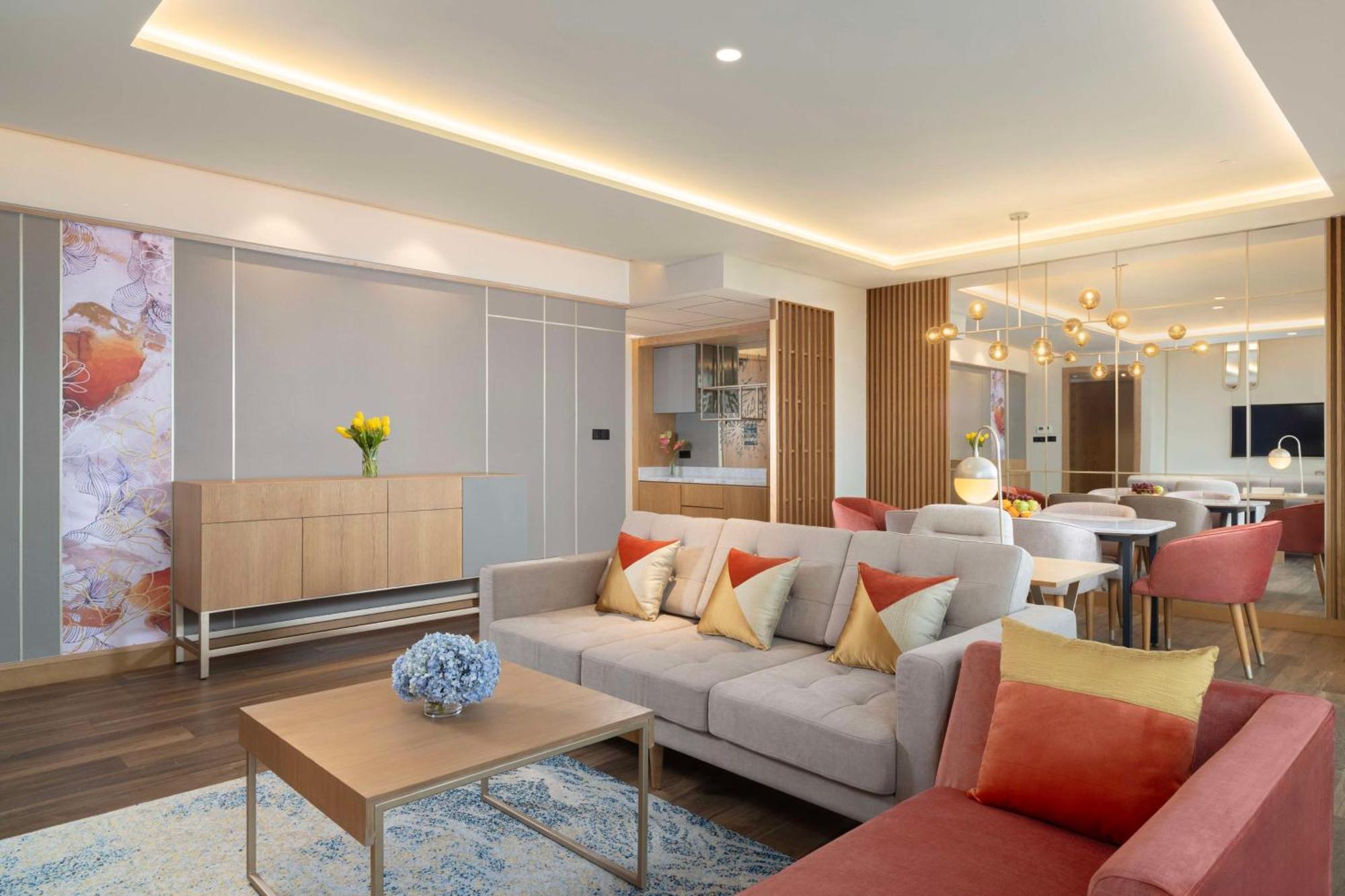 Doubletree By Hilton Jakarta Bintaro Jaya Serpong Dış mekan fotoğraf